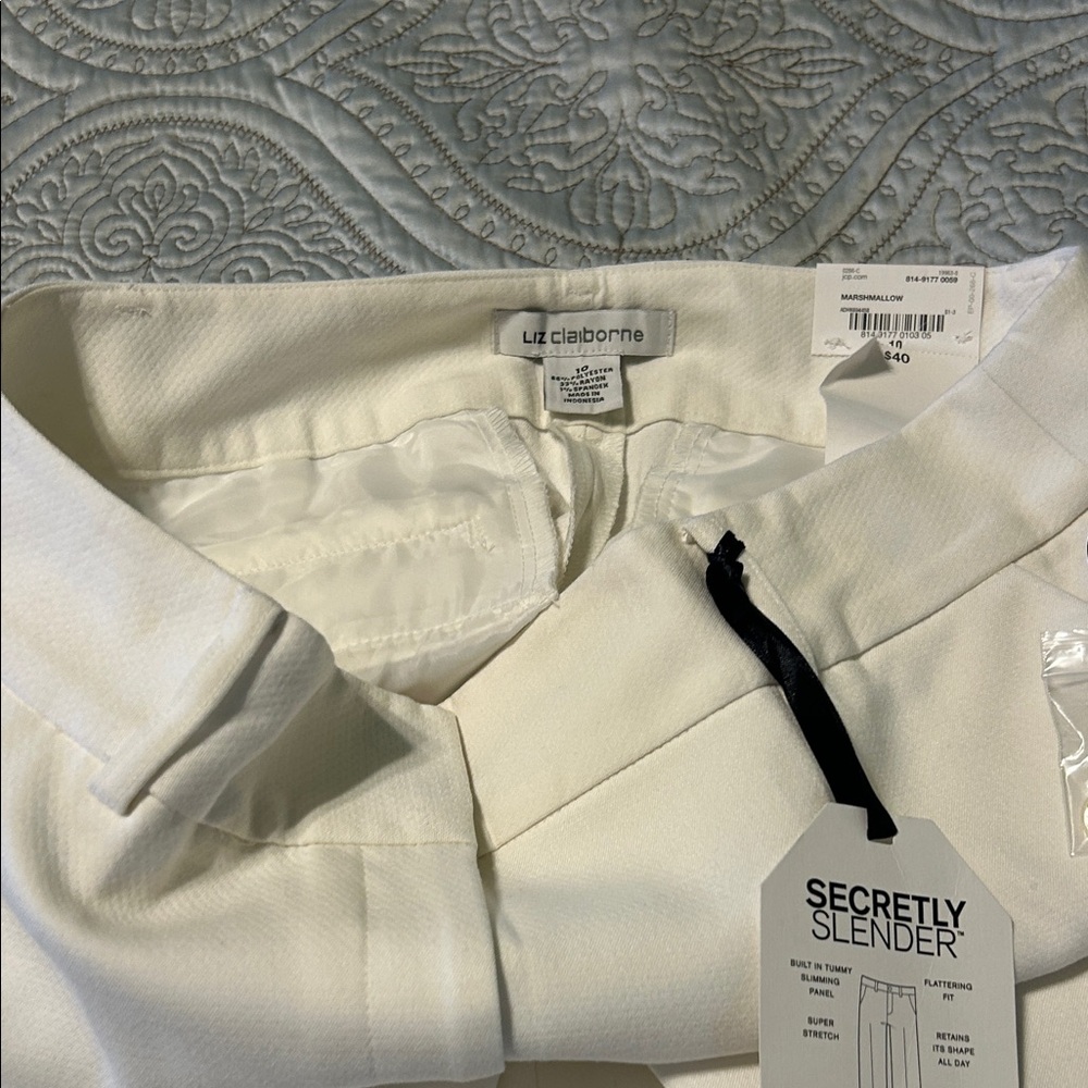 Liz Claiborne Cream Trousers - Picture 4 of 7